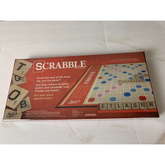 Hasbro Scrabble Game New Never Opened - Picture 5 of 5